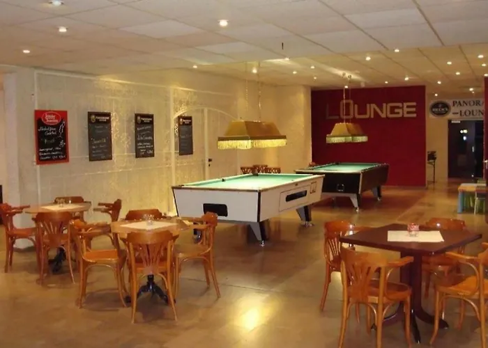 Daire Neu! Panoramablick Pool Und Sauna
